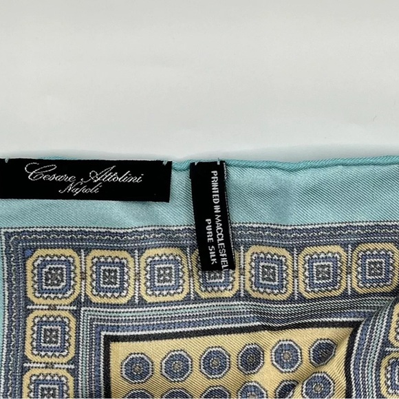 NWT  Cesare Attolini Pure Silk Pocket Square Turquoise. (12X12) - Picture 7 of 7